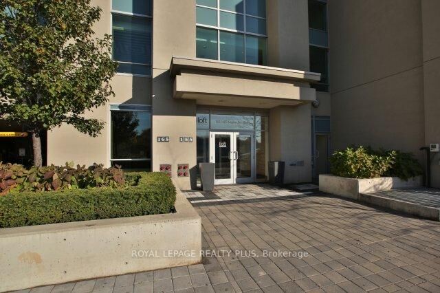 Property Photo:  165 Legion Road N 2231  ON M8Y 0B3 