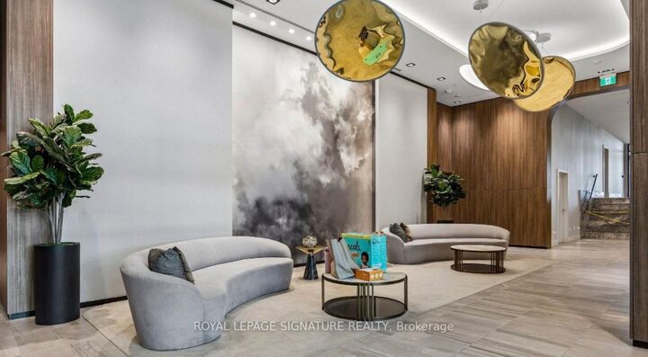 Property Photo:  1435 Celebration Drive 2606  ON L1W 0C4 