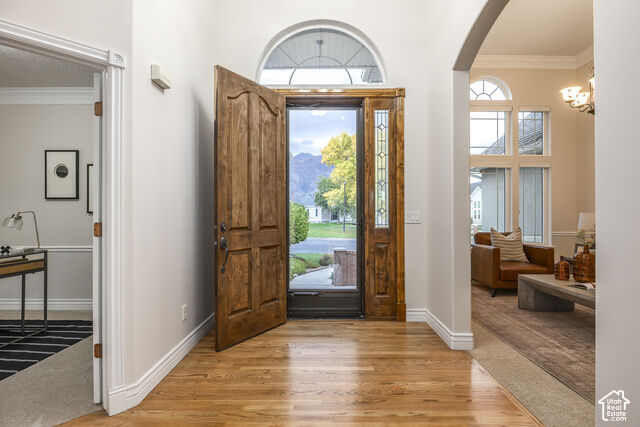 Property Photo: 9831 N Oxford Ct UT 84003
