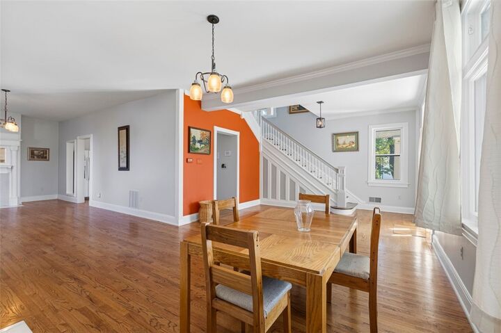 Property Photo:  304 Bower Hill Rd  PA 15228 