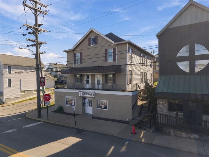 Property Photo:  1501 Broad Street  PA 15601 