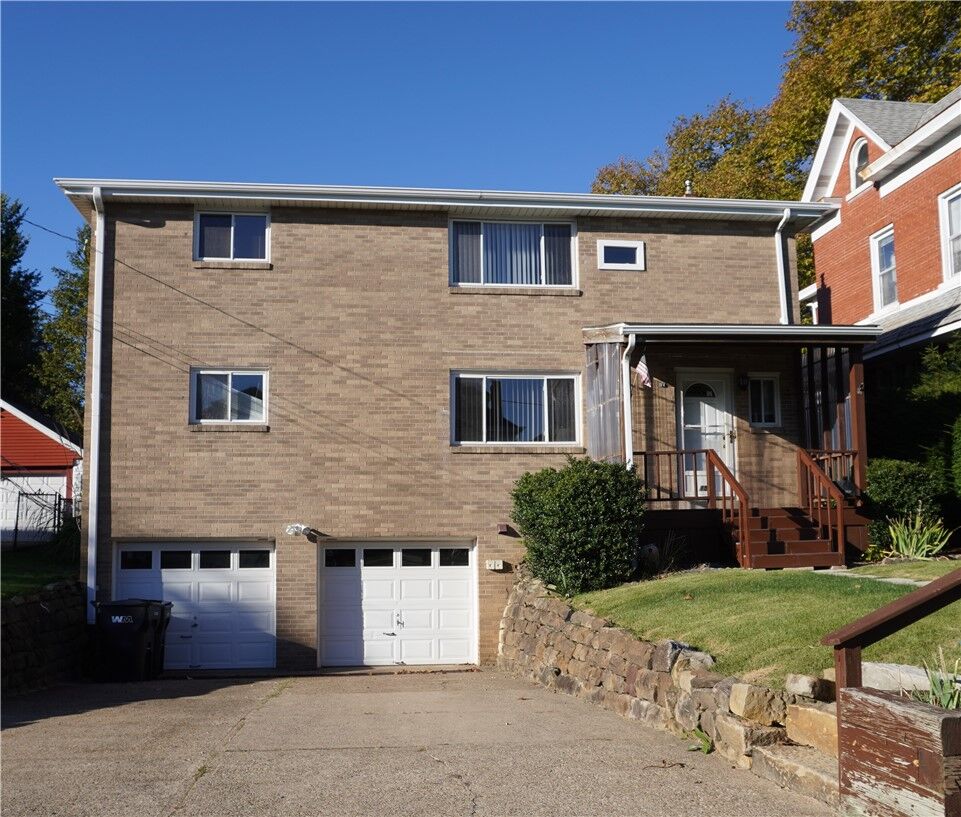Property Photo: 152 Highland Avenue Flr 2 PA 15229