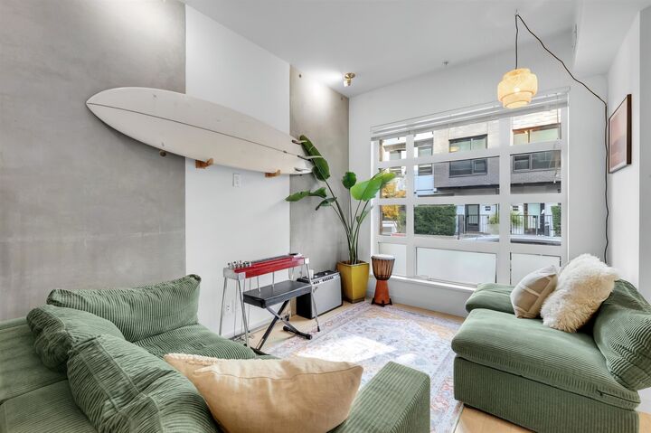 Property Photo:  2715 Spring Street 103  BC V3H 0H3 