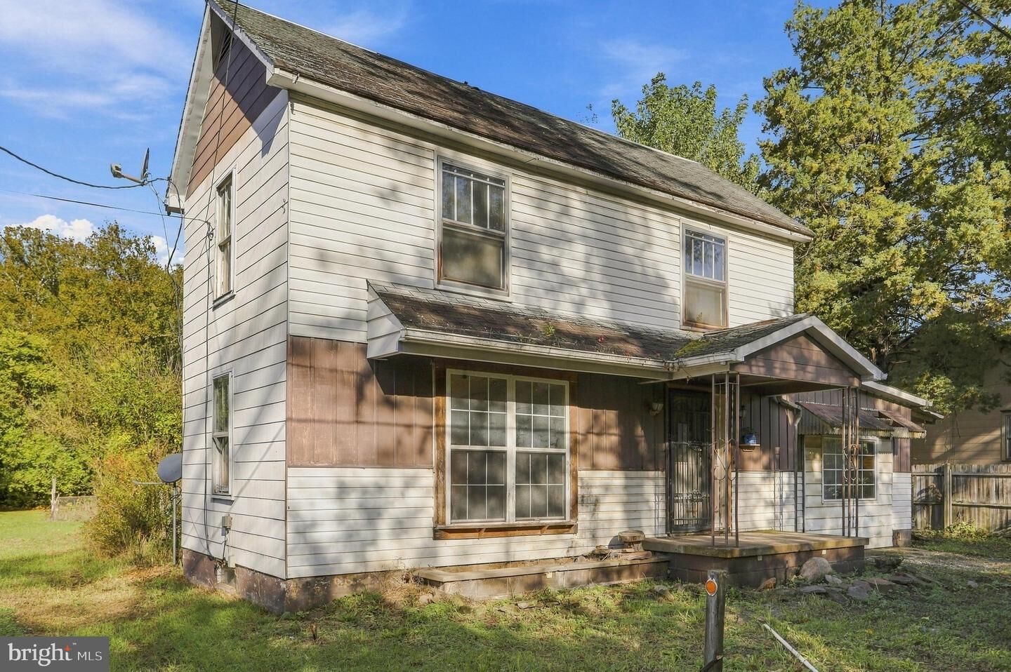Property Photo: 11215 Wabash Street NW MD 21502
