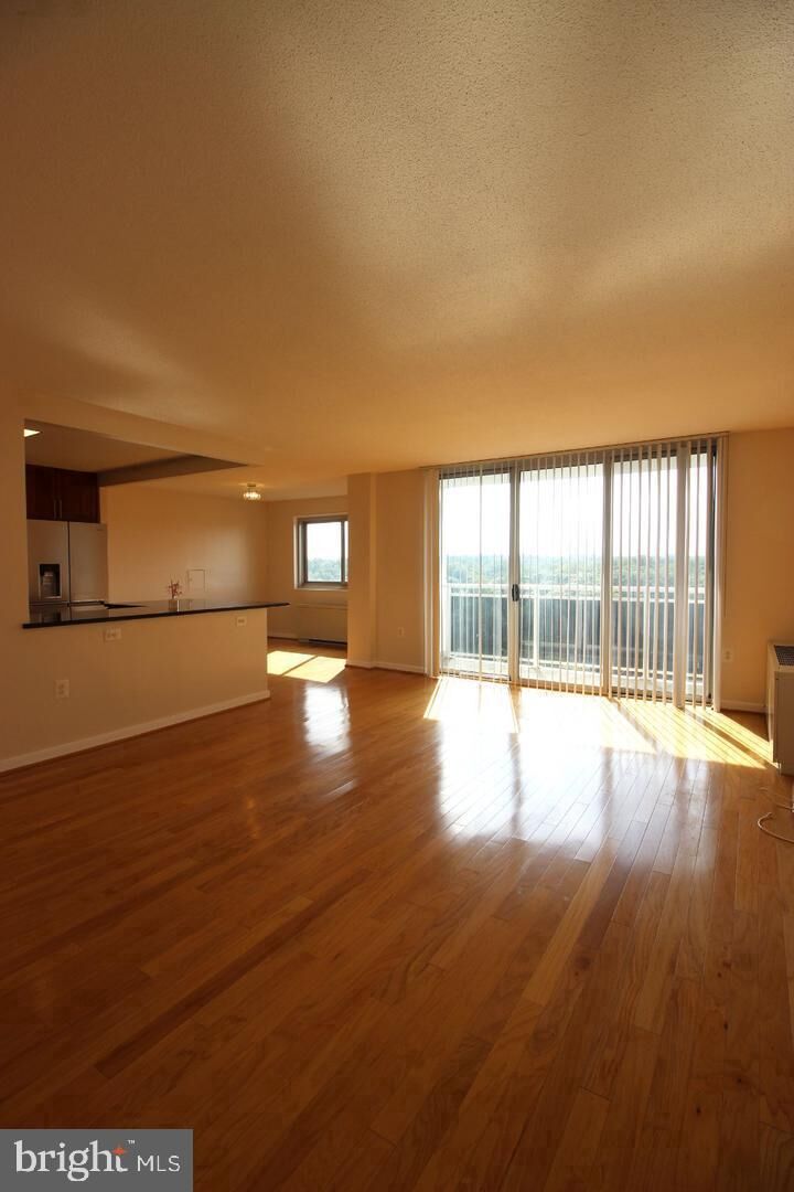 Property Photo: 7333 New Hampshire Avenue Ph03 MD 20912