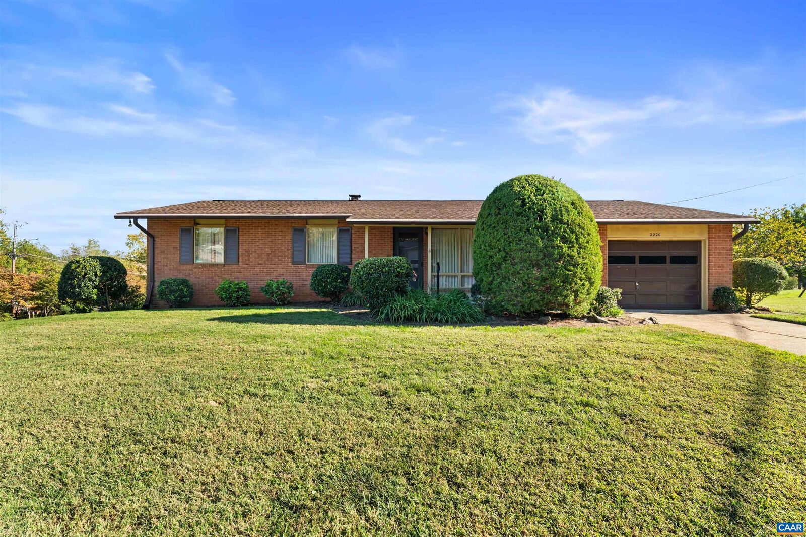 Property Photo:  2220 Dominion Dr  VA 22901 