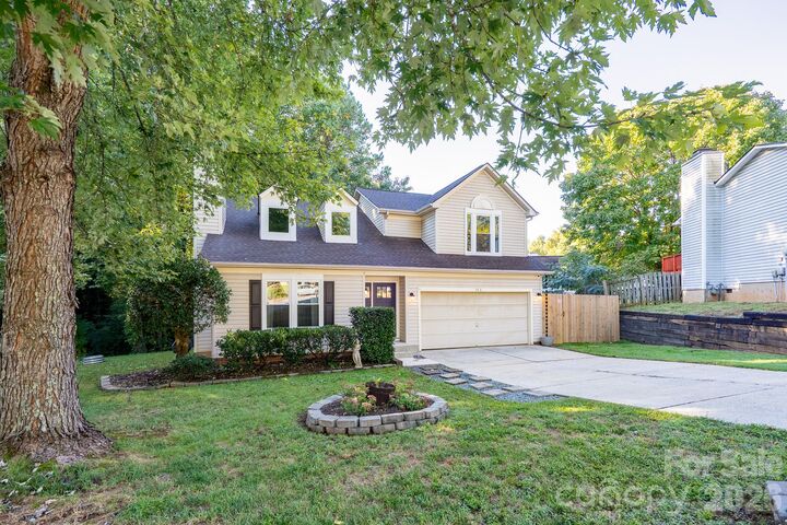 Property Photo: 5418 Groveton Court 55 NC 28269
