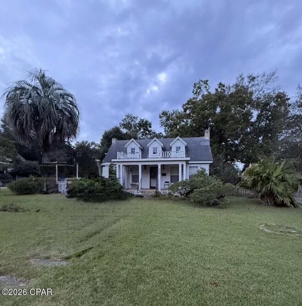 Property Photo:  509 S Depot Street  FL 32425 