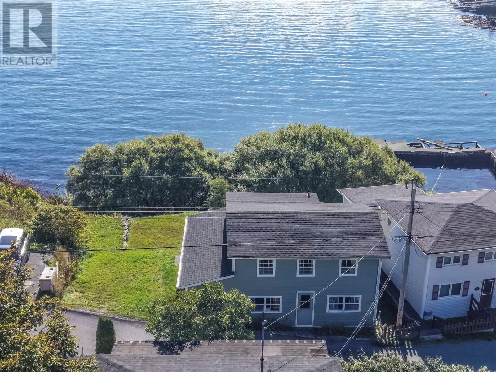 Property Photo:  20 Meadow Road  NL A0A 4E0 