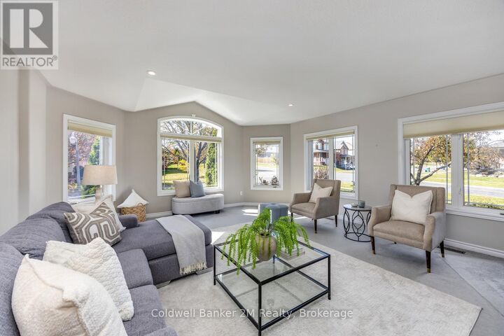 Property Photo: 504 Settler's Ridge Northwest ON K9L 2A6