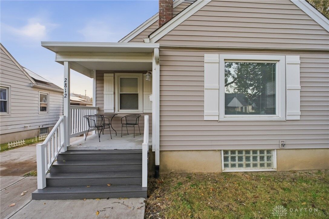 Property Photo:  2812 White Oak Drive  OH 45420 