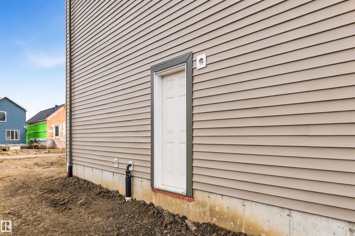 Property Photo:  614 Ashgrove Circle  AB T9E 1X4 