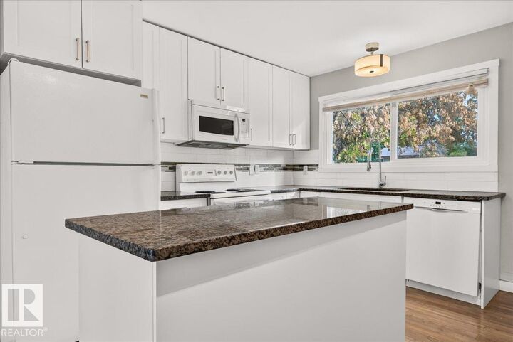 Property Photo:  265 Evergreen Street  AB T8A 1J7 