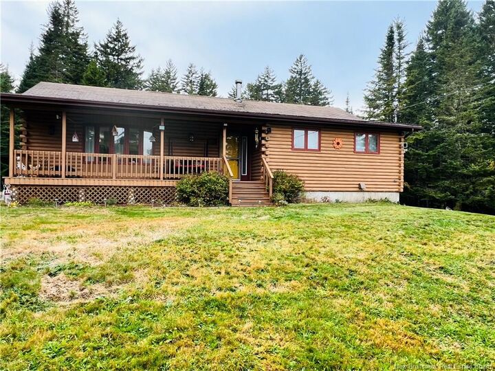 Property Photo:  4 Wright Lane  NB E5H 1M1 