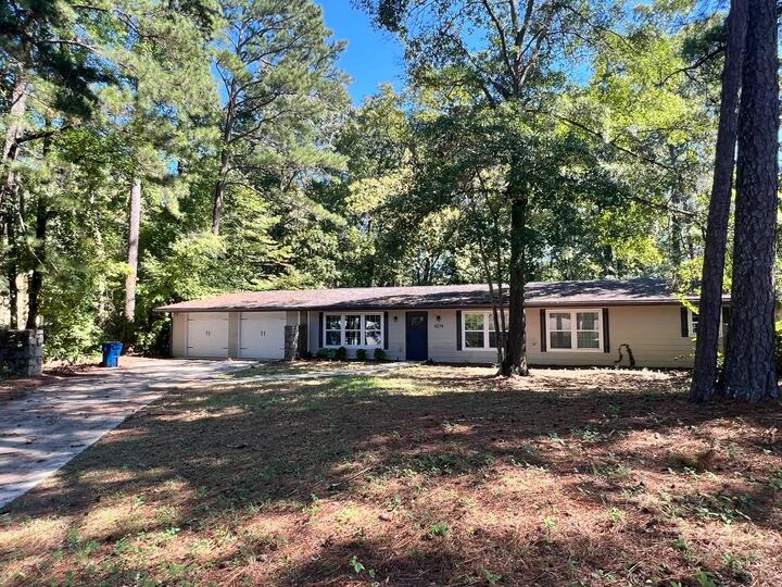 Property Photo:  4274 Palm Springs Drive  GA 30344 