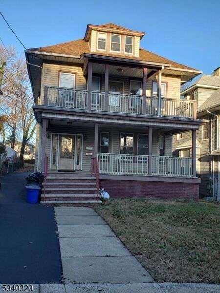 Property Photo:  310 Aycrigg Ave  NJ 07055 