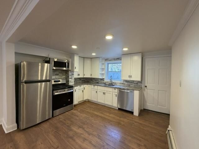 Property Photo:  82 Bowers St 1  NJ 07307 