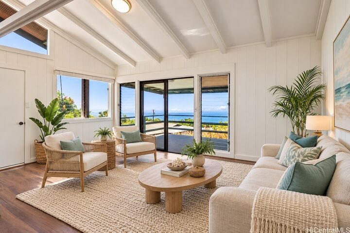 Property Photo:  81-6385 Lilikalani Road  HI 96750 