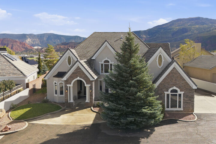 Property Photo:  919 S 1850 W  UT 84720 
