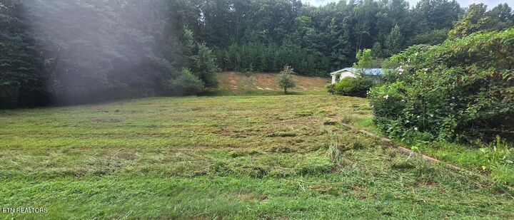 Property Photo: 106 Black Hollow Rd TN 37854
