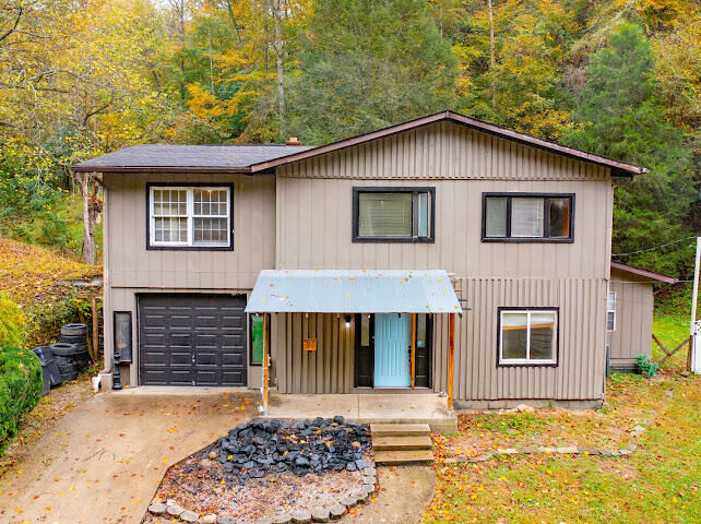 Property Photo:  866 Cotton Bend Road  KY 40962 