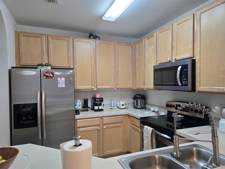 Property Photo:  366 Chelsea Drive  FL 33897 