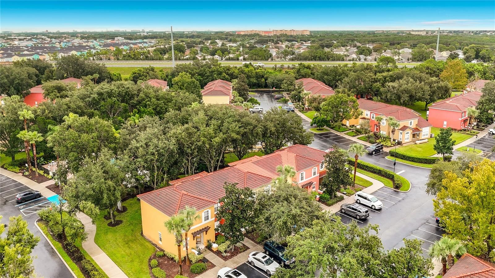Property Photo: 8474 Crystal Cove Loop FL 34747