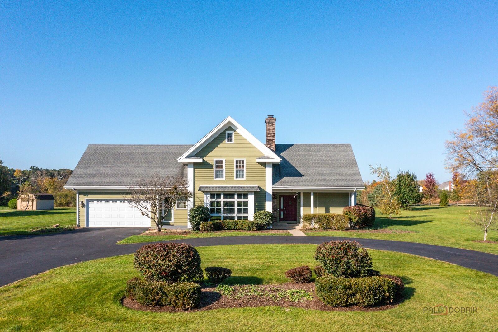 Property Photo: 935 Sunrise Road IL 60048
