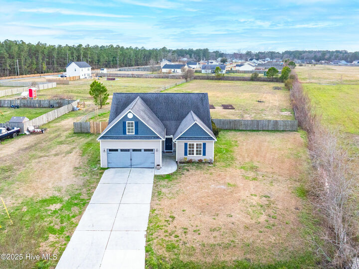 Property Photo:  105 Cherry Ridge Court  NC 28574 