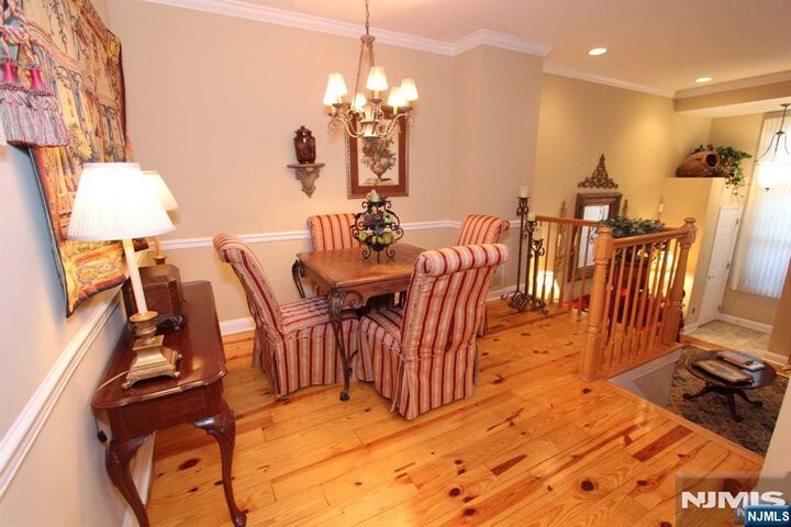 Property Photo: 291 Roslyn Court NJ 07093