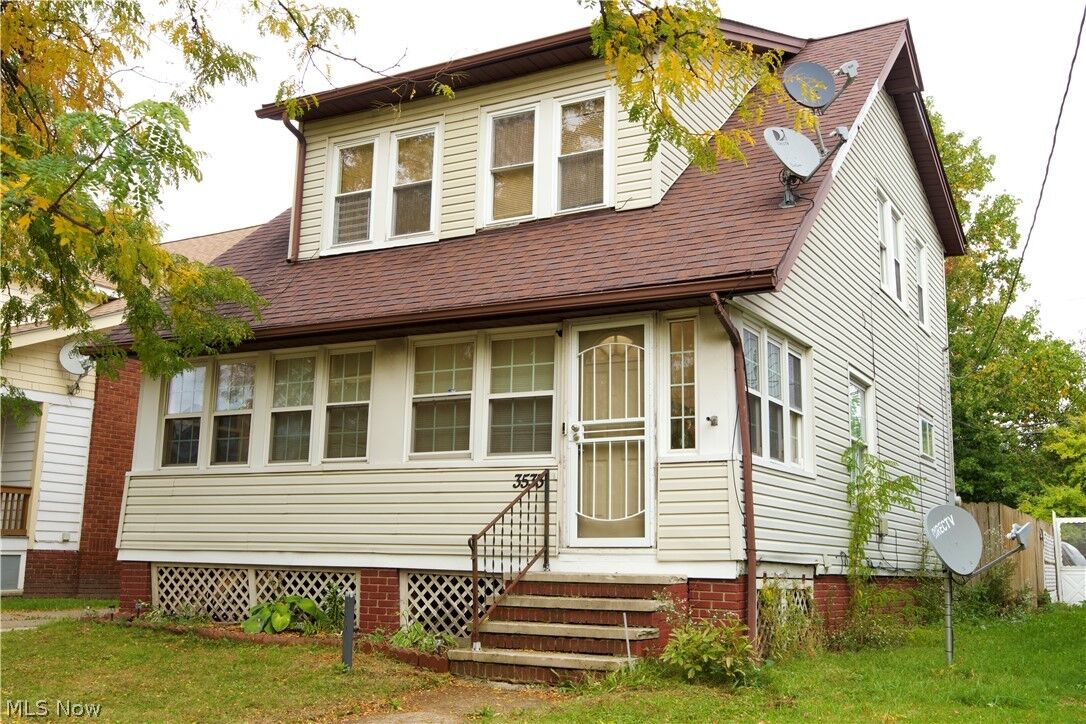 Property Photo: 3533 W 120th Street OH 44111