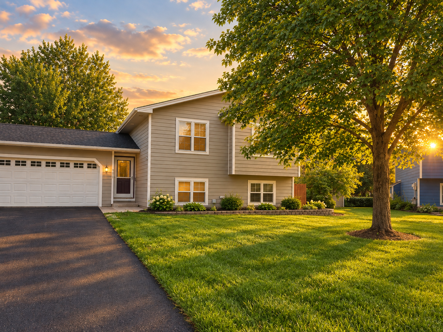 Property Photo:  1217 Clover Court S  MN 55379 