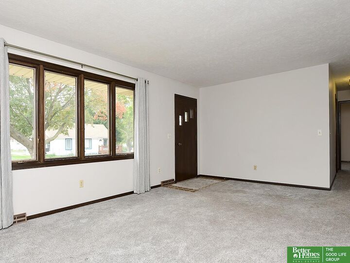 Property Photo: 5602 S Street NE 68117
