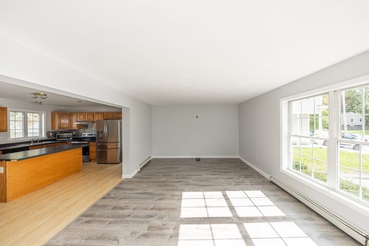 Property Photo: 18-A Kennebec Street MA 01606