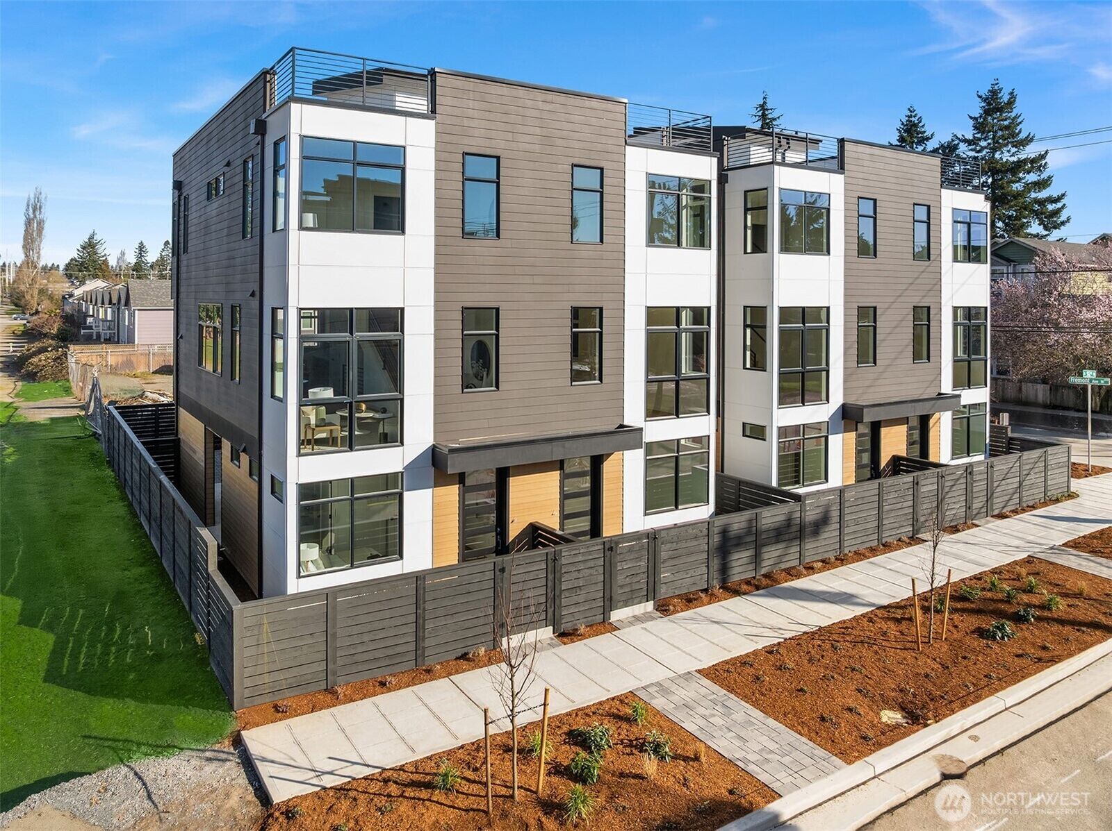 Property Photo: 634 N 92nd Street WA 98103