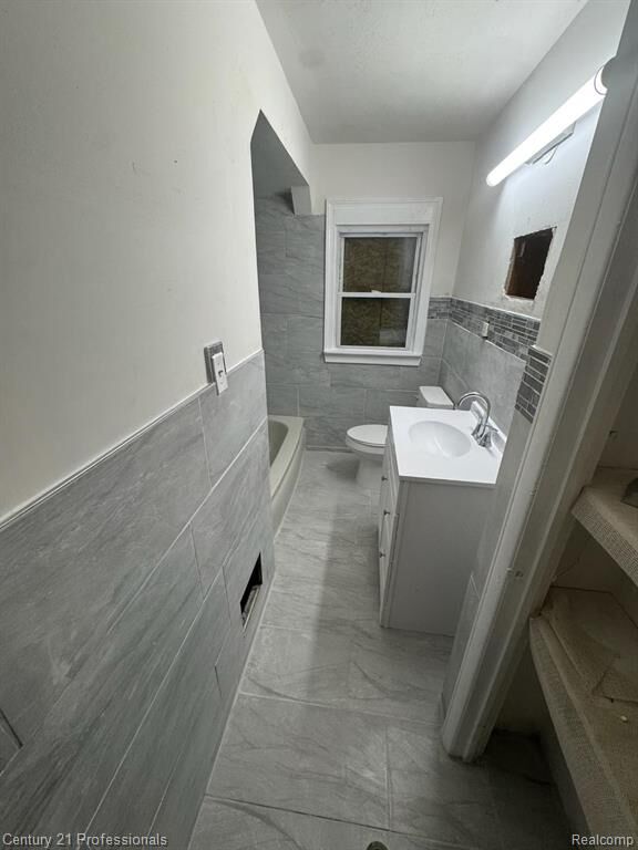 Property Photo:  18471 Trinity Street  MI 48219 