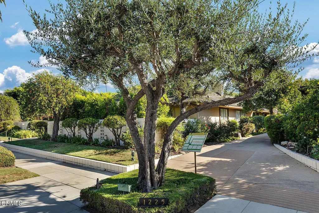 Property Photo:  1225 N Granada Avenue 40  CA 91801 