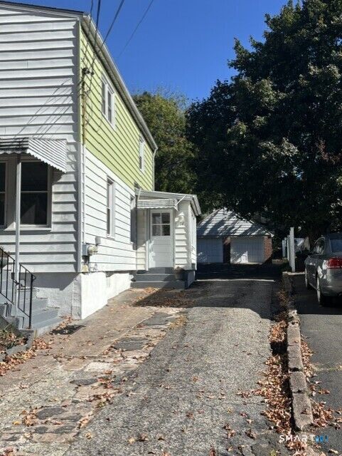 Property Photo: 14 Louis Street CT 06473