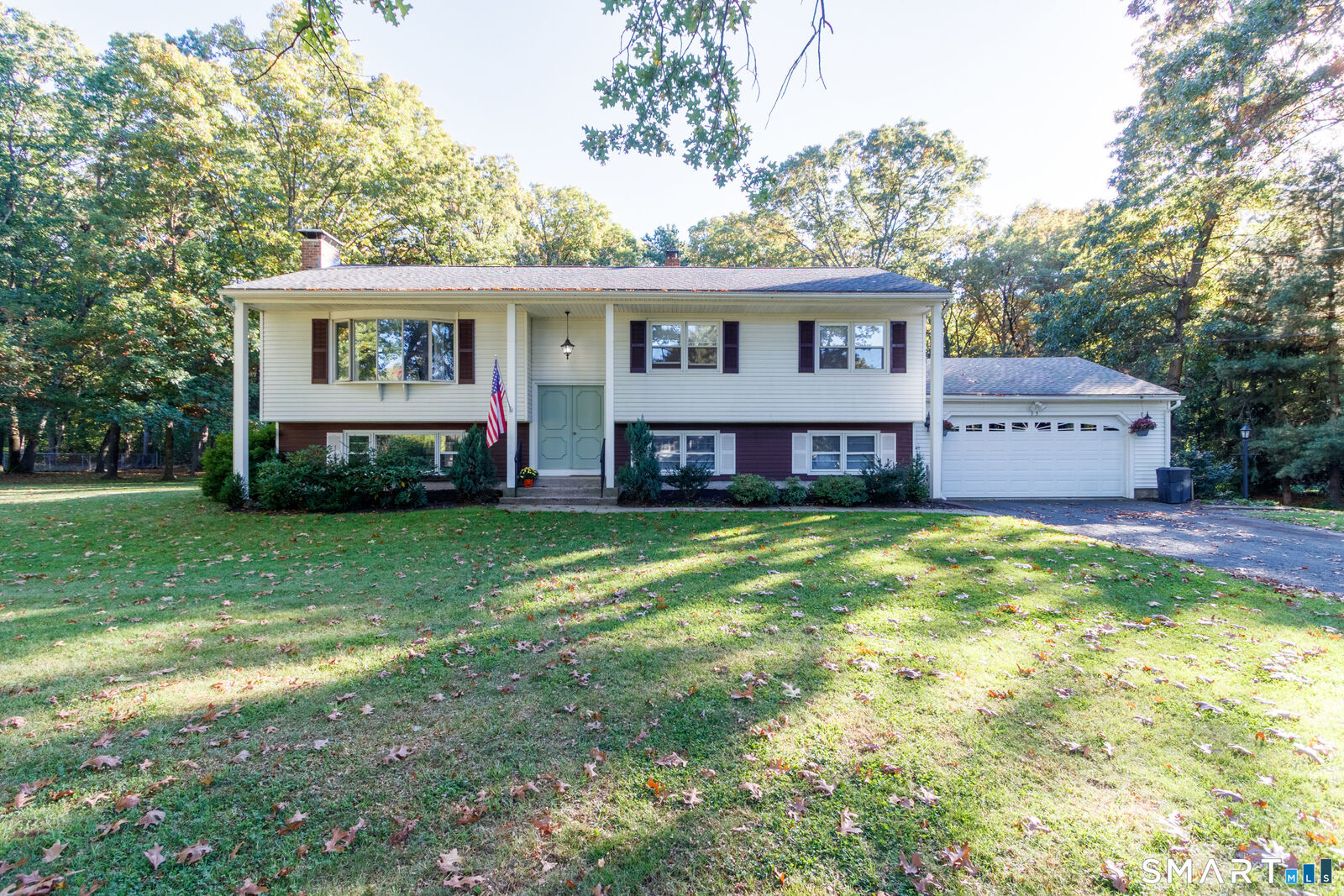 Property Photo:  35 Bowling Green Drive  CT 06473 