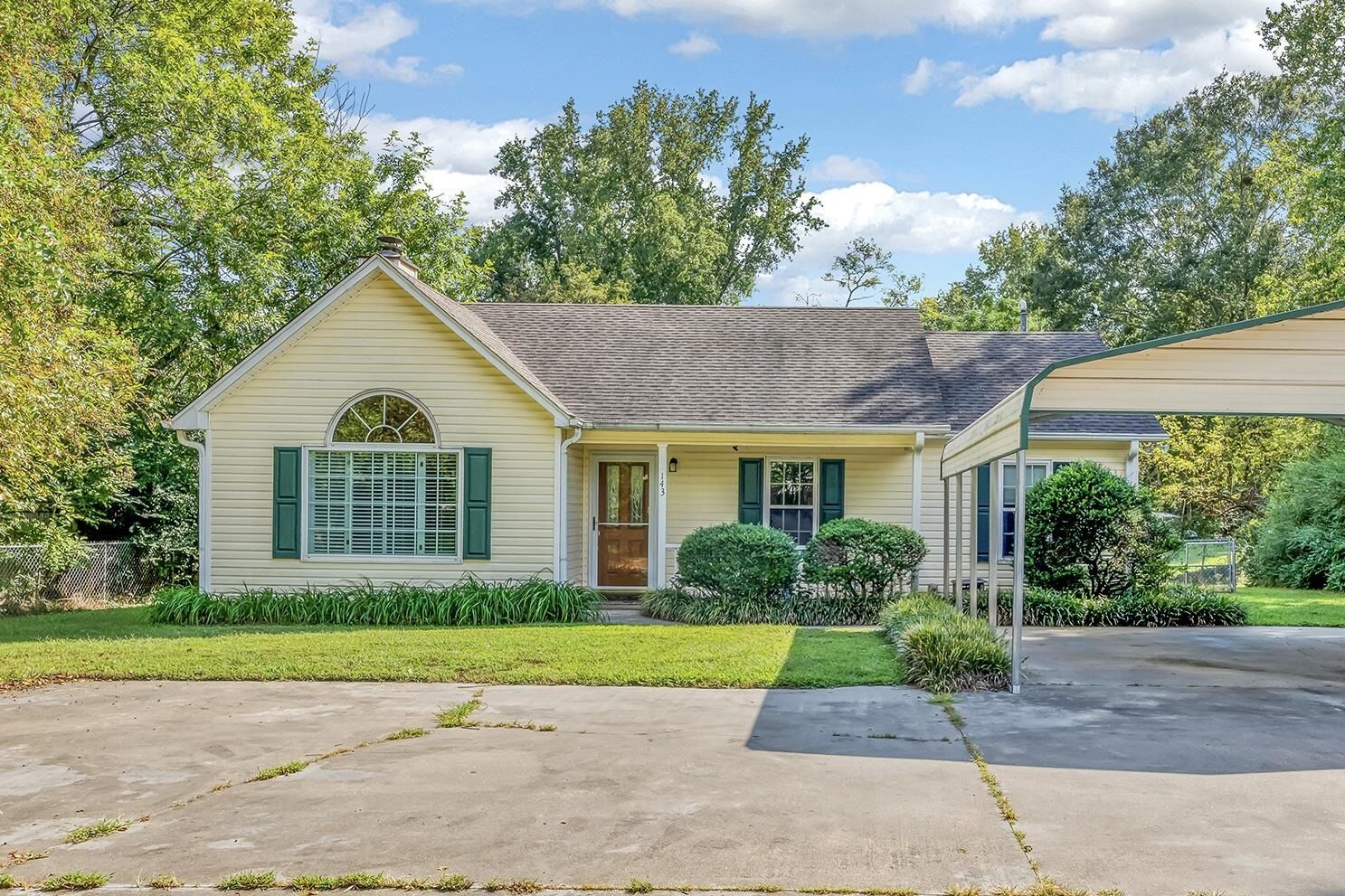 Property Photo:  143 Cardinal Street  SC 29302 