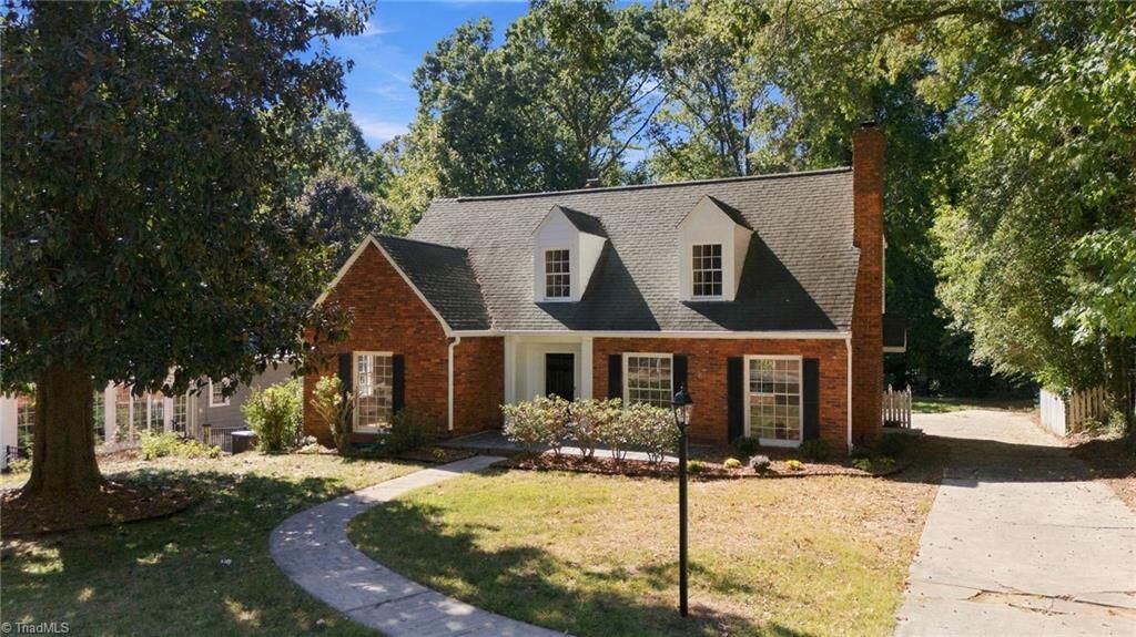 Property Photo:  1007 Wellington Street  NC 27262 