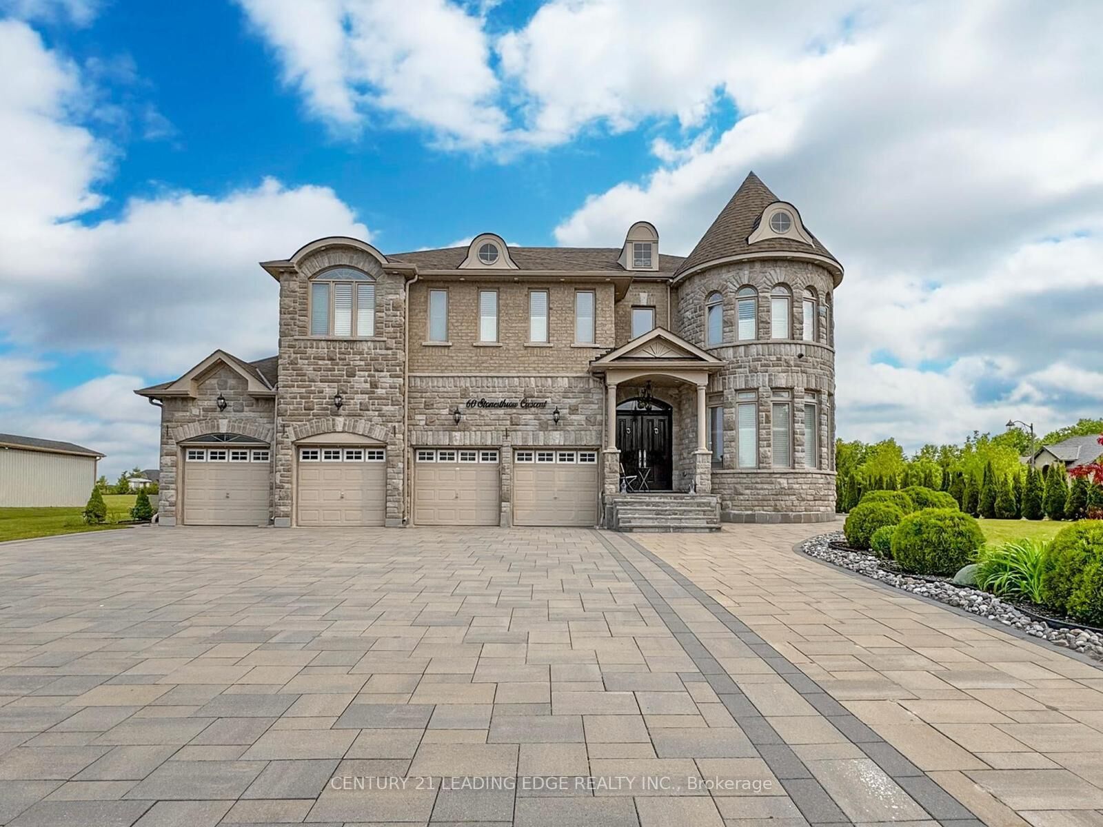 Property Photo: 60 Stonesthrow Crescent ON L0C 1A0