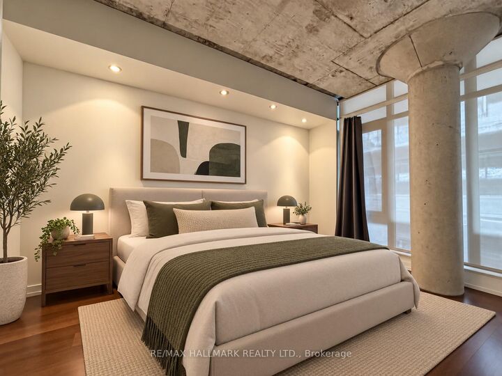 Property Photo:  10 Morrison Street 807  ON M5V 2T8 