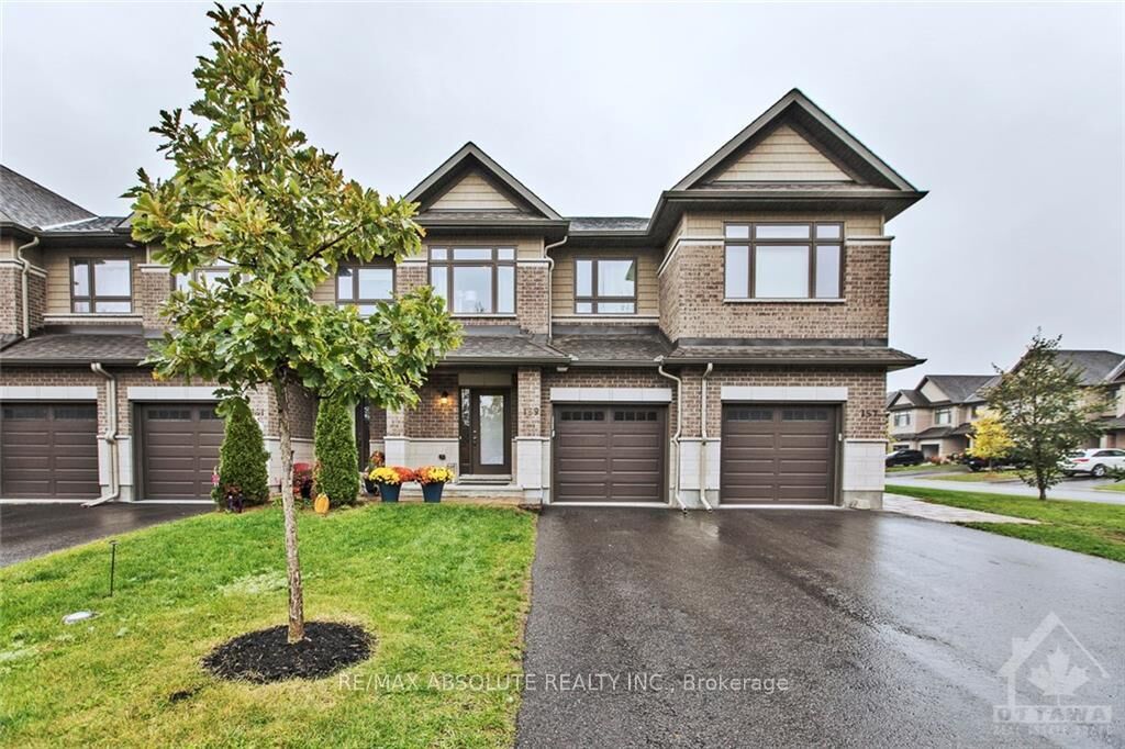 Property Photo: 159 Woodhurst Crescent ON K2S 0T4
