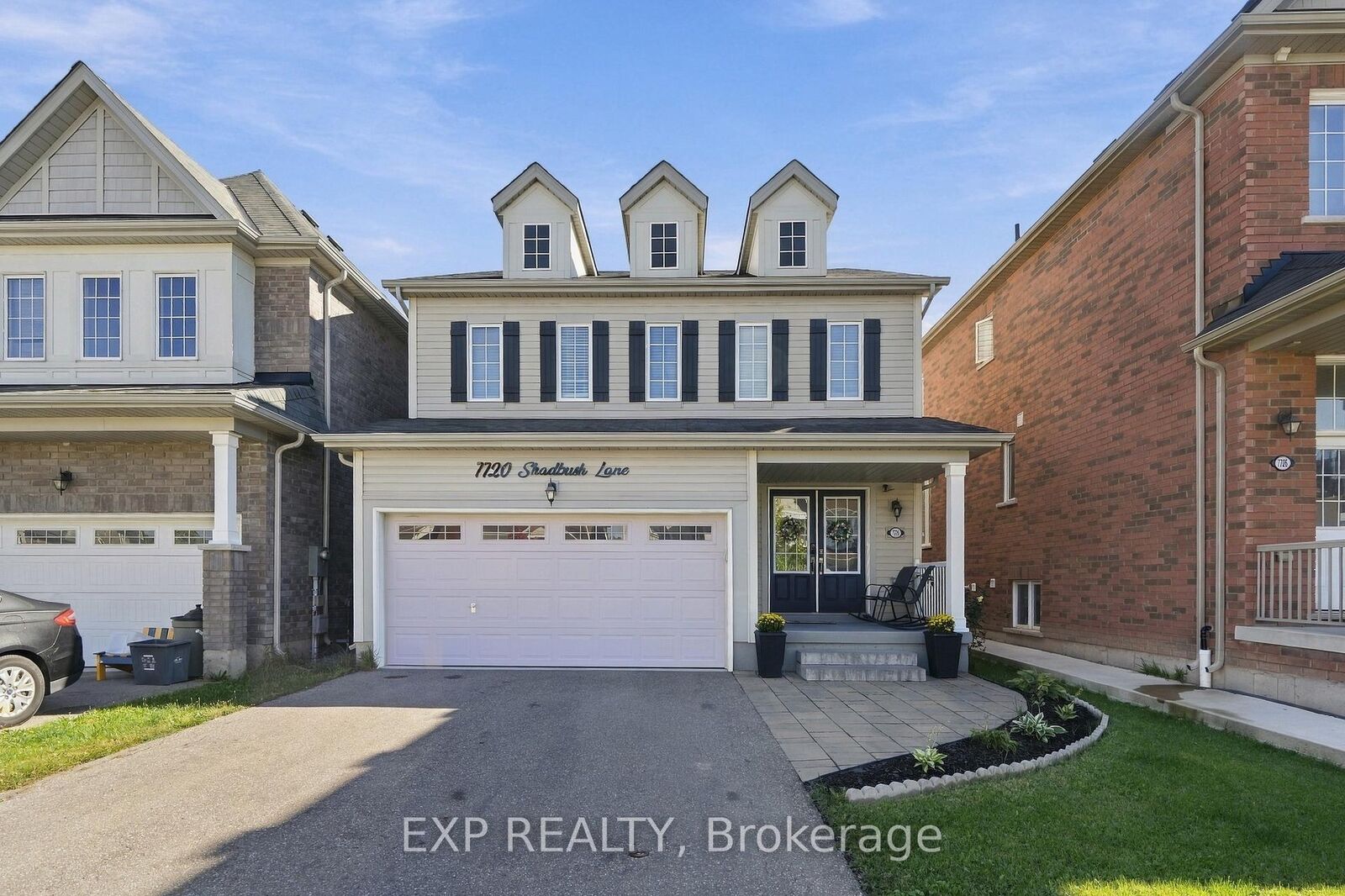Property Photo:  7720 Shadbush Lane  ON L2H 3R3 