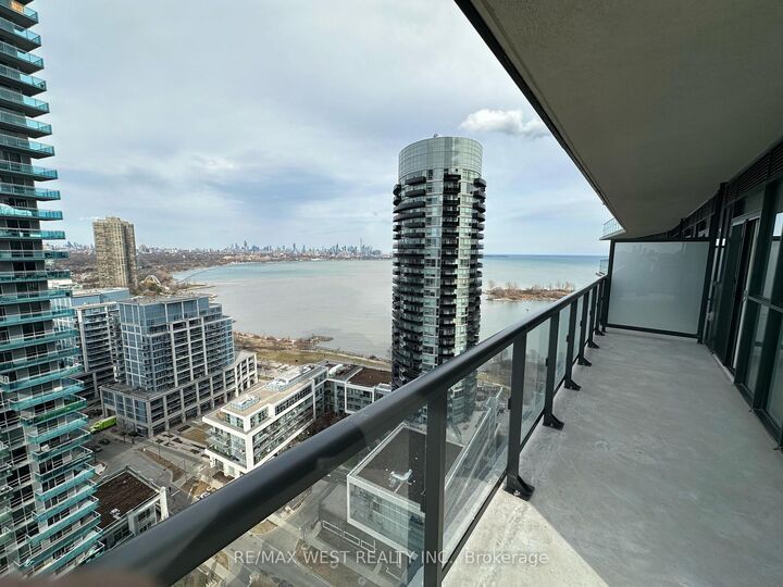 Property Photo:  38 Annie Craig Drive 2511  ON M8V 0G9 