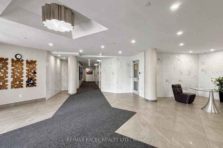 Property Photo:  300 Alton Towers Circle 1403  ON M1V 4X9 