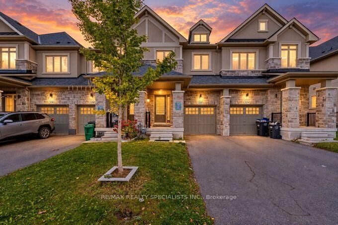Property Photo:  326 Bonnieglen Farm Boulevard  ON L7C 4E7 