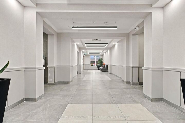 Property Photo:  3650 Kingston Road 802  ON M1M 3X9 