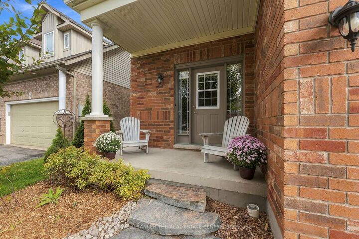 Property Photo:  37 Stoneham Street  ON L9R 2E6 